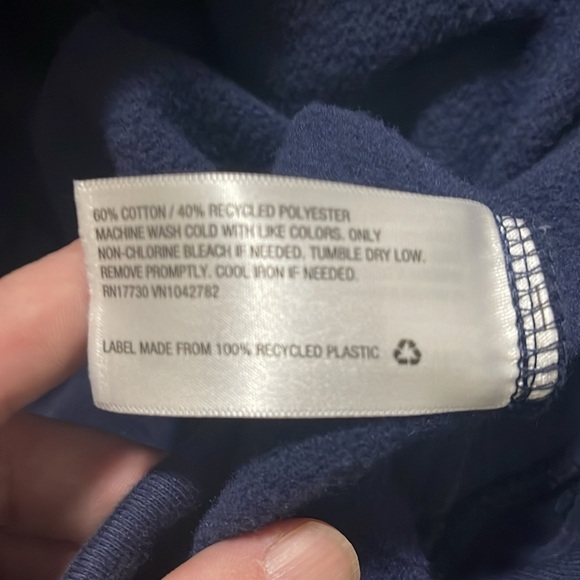 A New Day navy blue pullover with 1/2 zipper and kangaroo pocket, size M - Picture 7 of 8